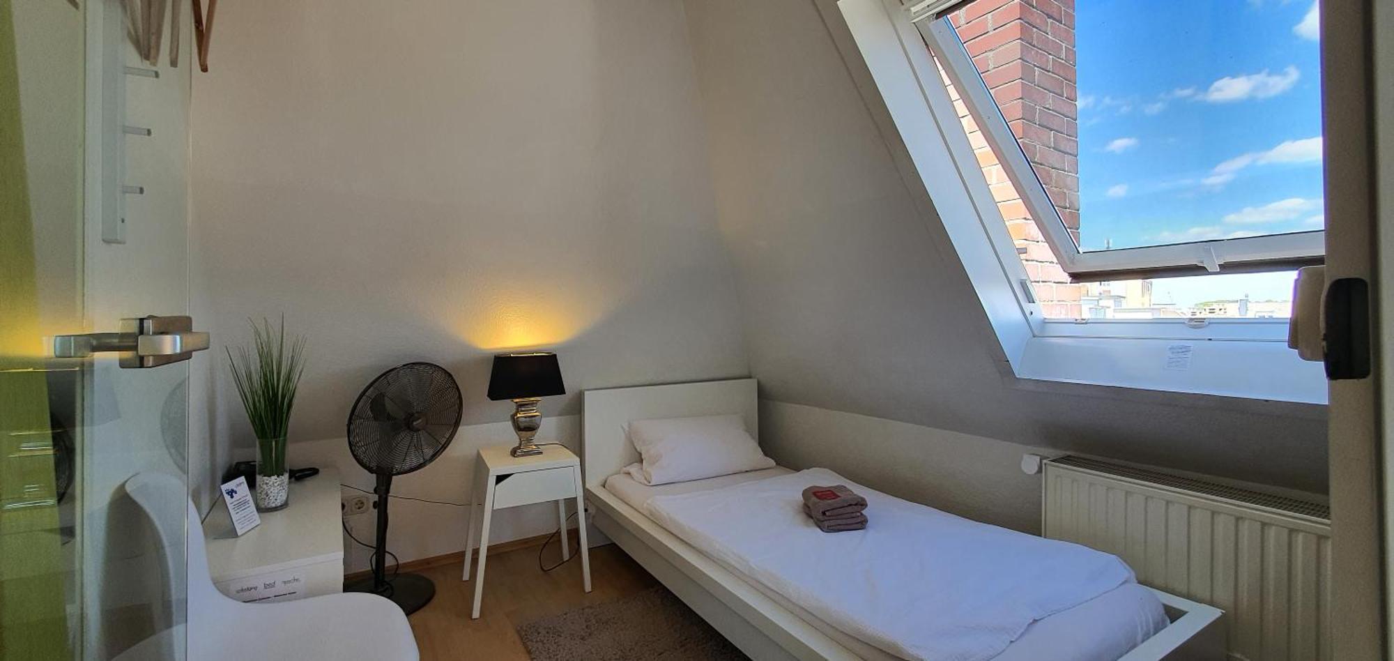 coLodging Mannheim - private rooms&kitchen Buitenkant foto